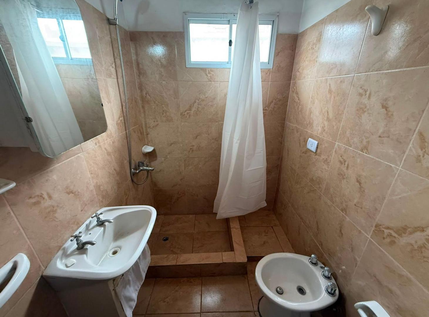 DPTO INTERNO EN ALQUILER