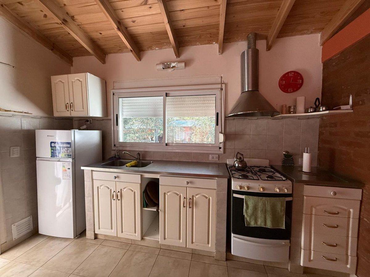 Foto de VENTA DOS CASAS EN UN MISMO LOTE- BARRIO LAS DUNAS, imagen 2