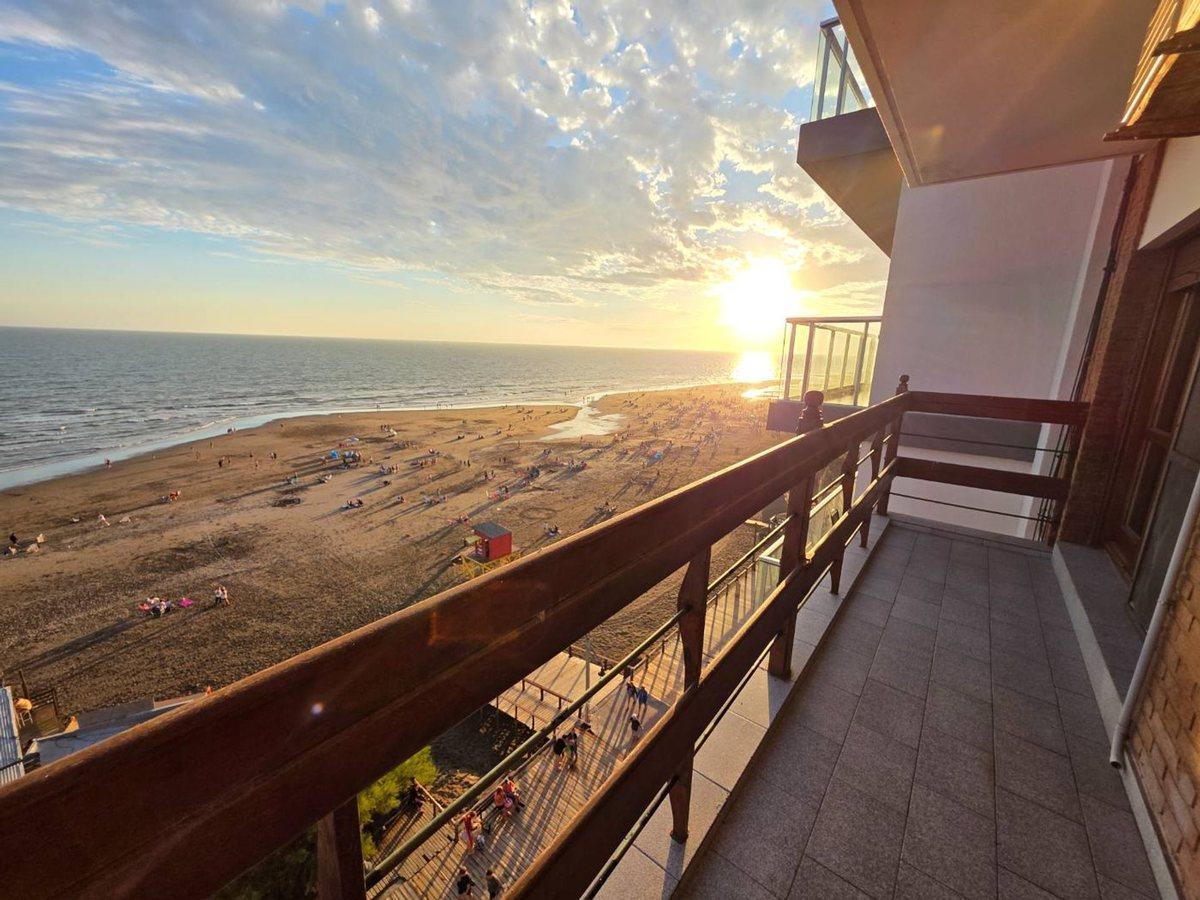 Foto de SEMIPISO EN COSTANERA 217 - VISTA AL MAR - PISO 5, imagen 1