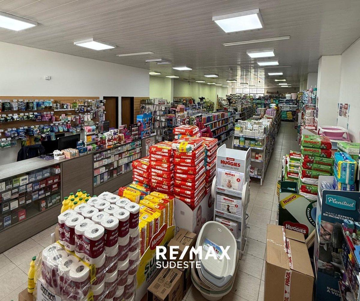 Foto de GRAN LOCAL COMERCIAL DONADO 500 EN PH, imagen 1