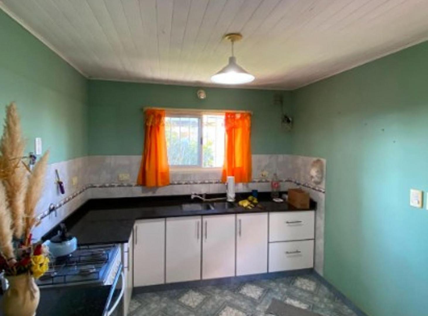 Foto de CASA DE 3 DORMITORIOS BARRIO PALOS VERDES, imagen 4