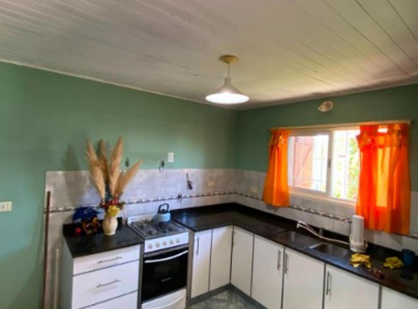Foto de CASA DE 3 DORMITORIOS BARRIO PALOS VERDES, imagen 3