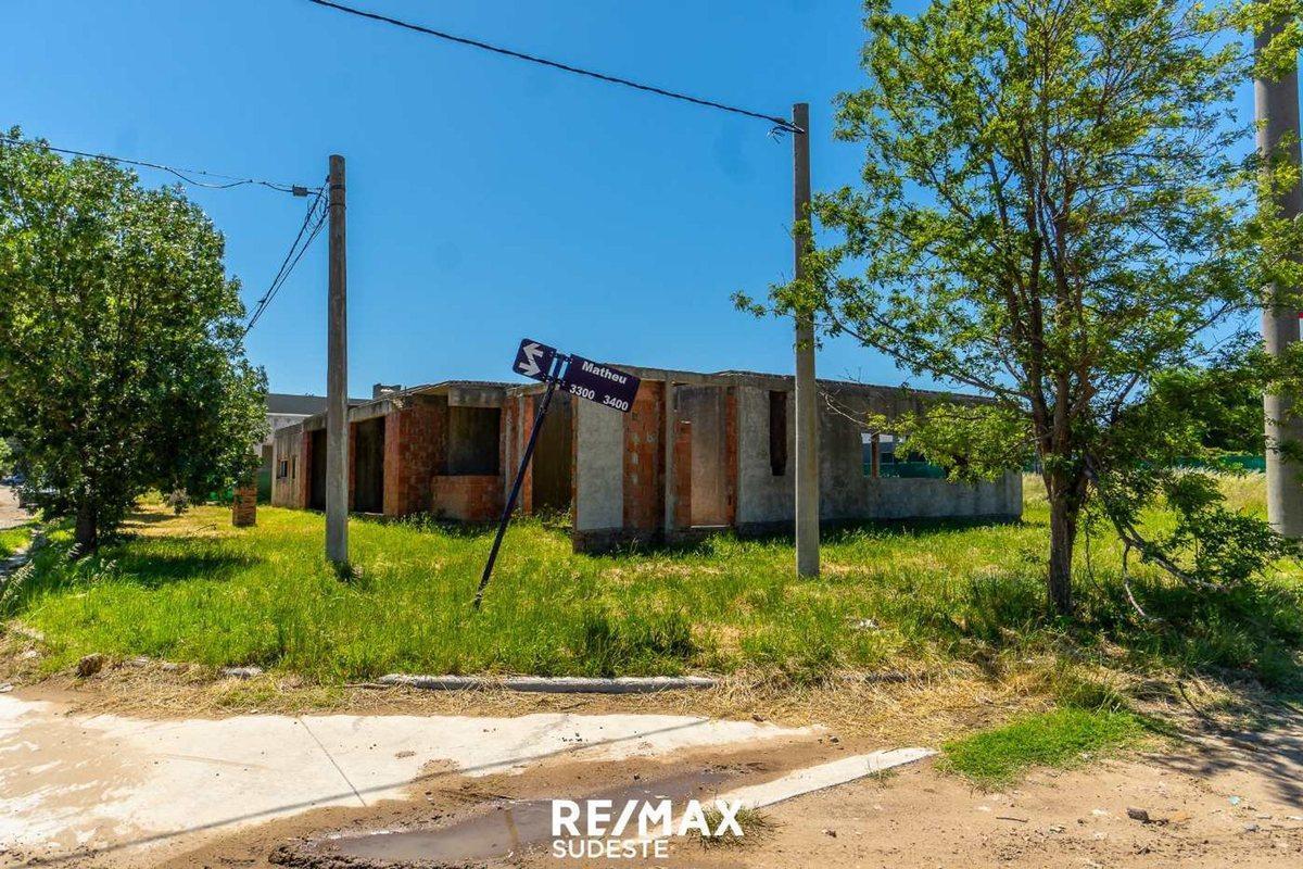 Foto de Venta Construcción a Terminar en Bo. San Ignacio, imagen 3