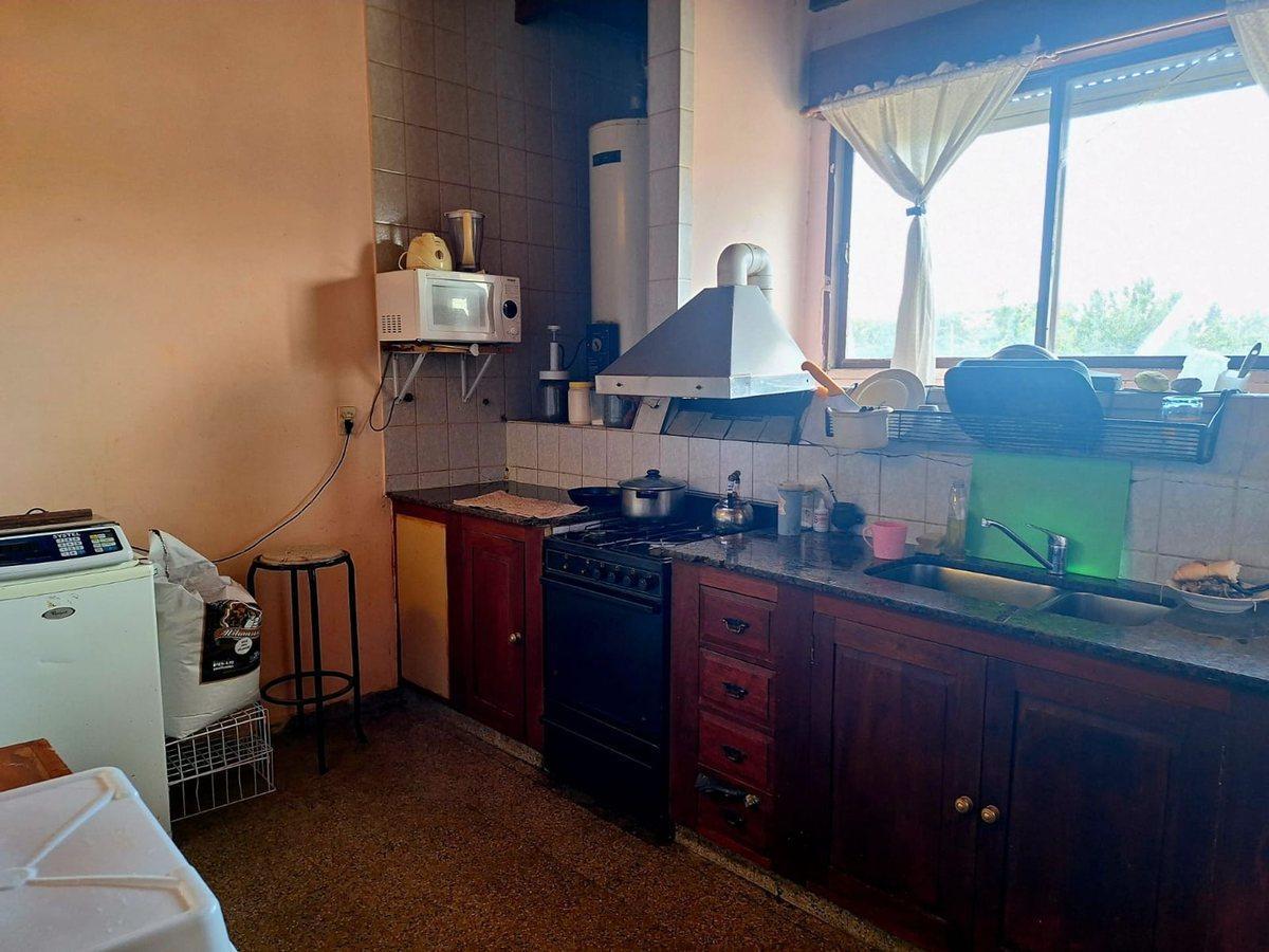 Foto de VENTA CASA 3 DOR. EN ALTOS CON LOCAL Y GALPON, imagen 5