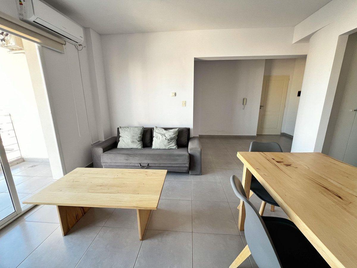 Foto de VENTA DEPTO 1 DORMITORIO CENTRO - SAAVEDRA 118, imagen 2
