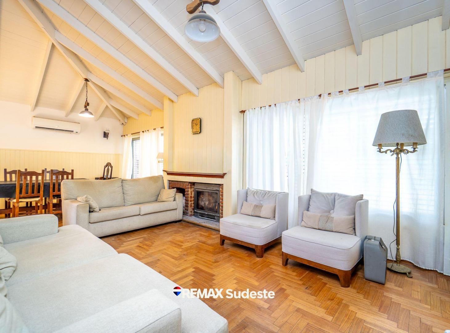 Foto de Casa en venta Barrio Palihue, Payro 499, imagen 1