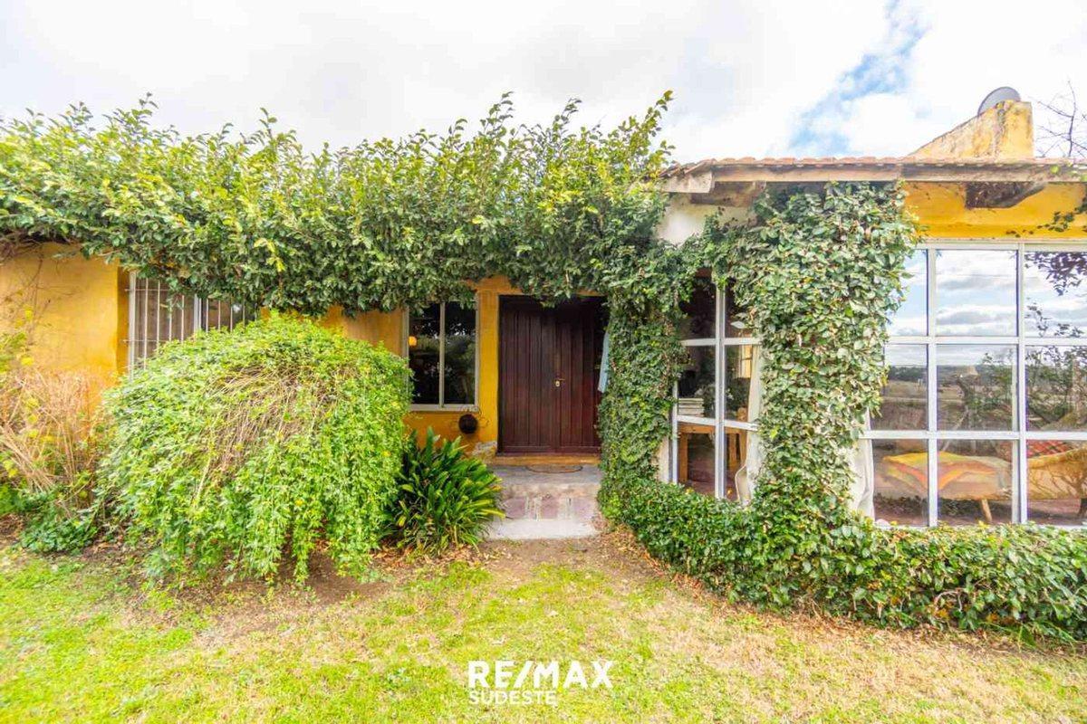 Foto de VENTA CASA ALTOS DE PALIHUE, imagen 1