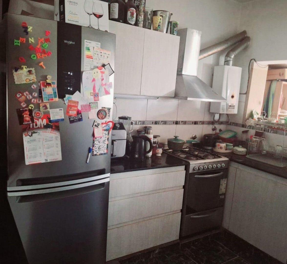 Foto de VENTA DE CASA DE DOS DORMITORIOS EN VILLA ITALIA, imagen 2
