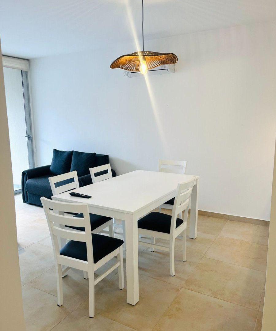 Foto de Excelente Departamento de Dos Dormitorios Amoblado, imagen 2