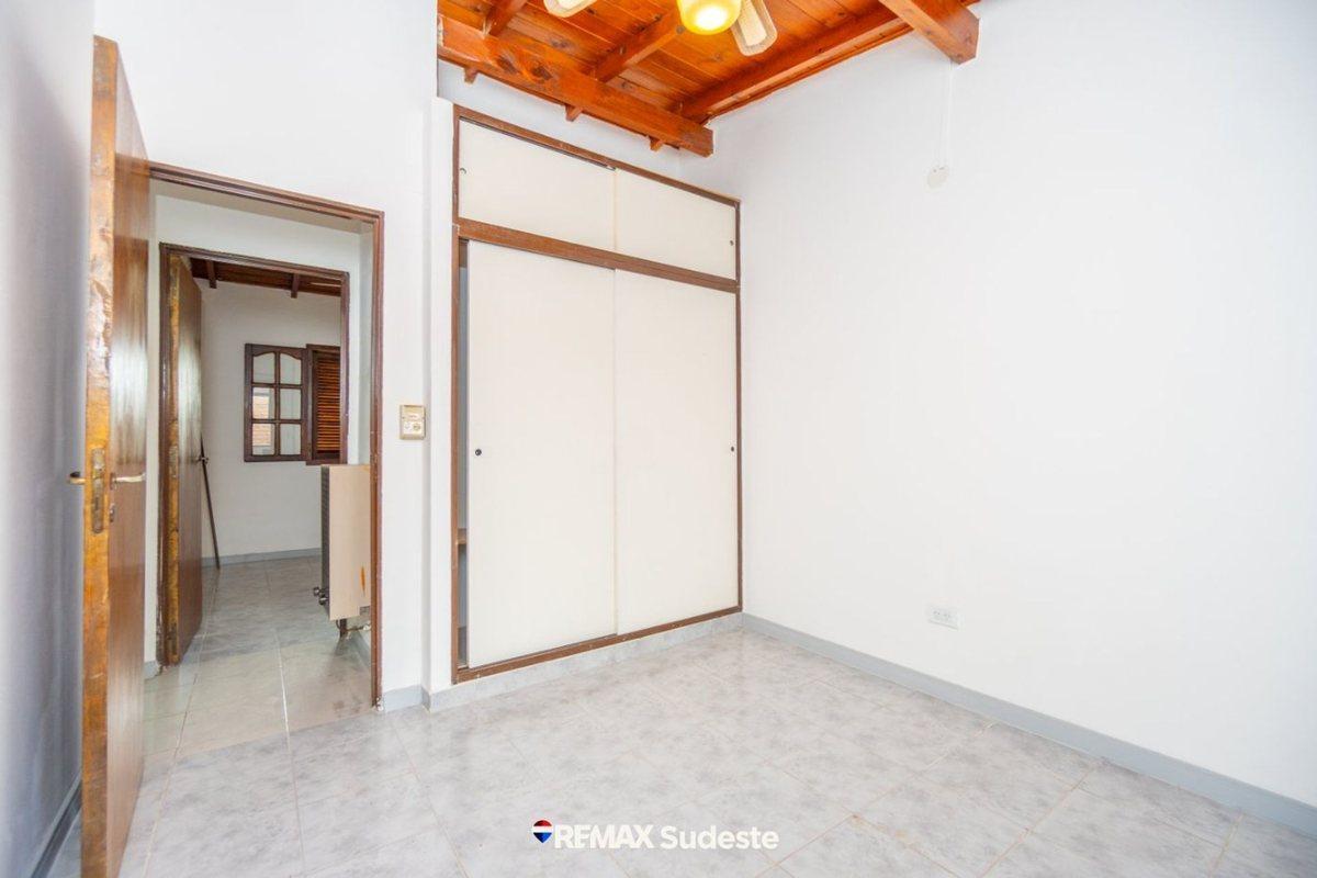 Foto de CASA EN VENTA 3 DORMITORIOS RECICLADA A NUEVA, imagen 5