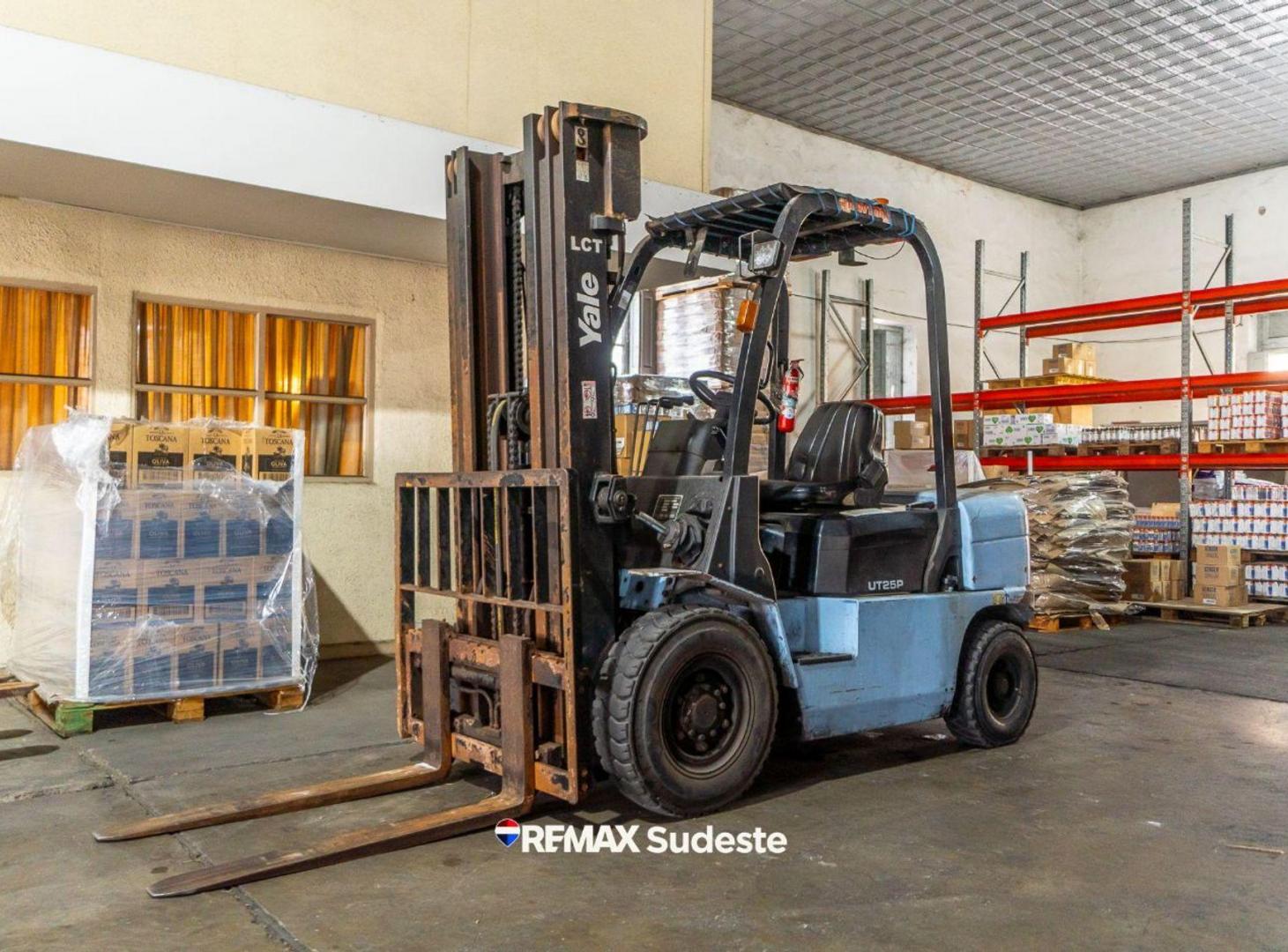 Foto de Importante deposito comercial ubicado Santa Fe 452, imagen 5