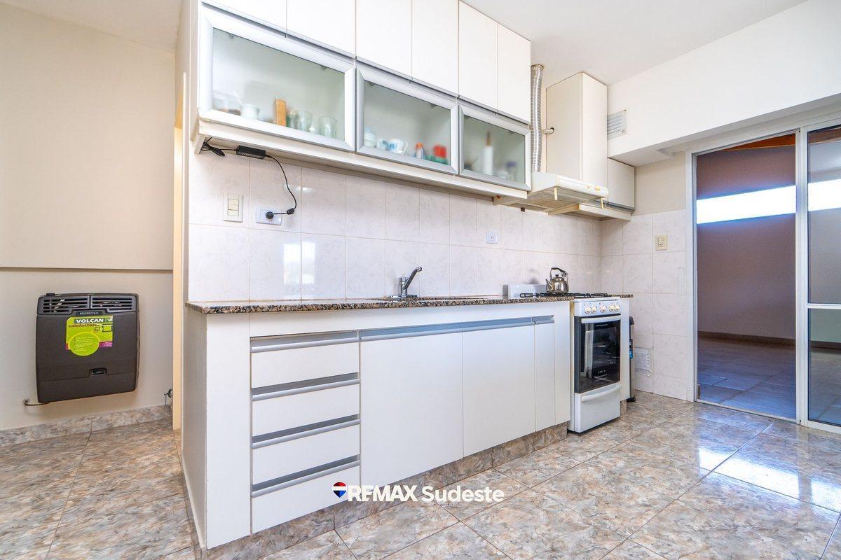 Foto de VENTA- CASA DE 2 DORMITORIOS-, imagen 5