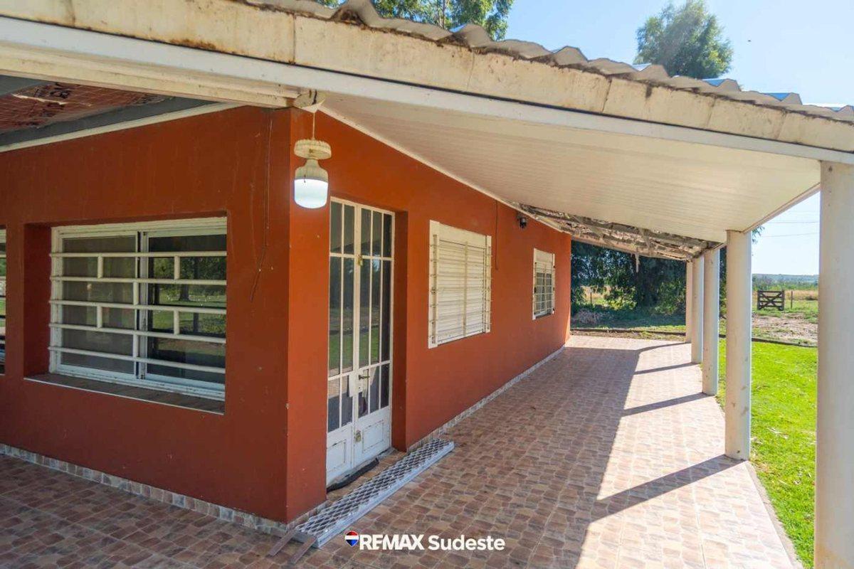Foto de Venta quinta rural con doble vivienda y galpón, imagen 2