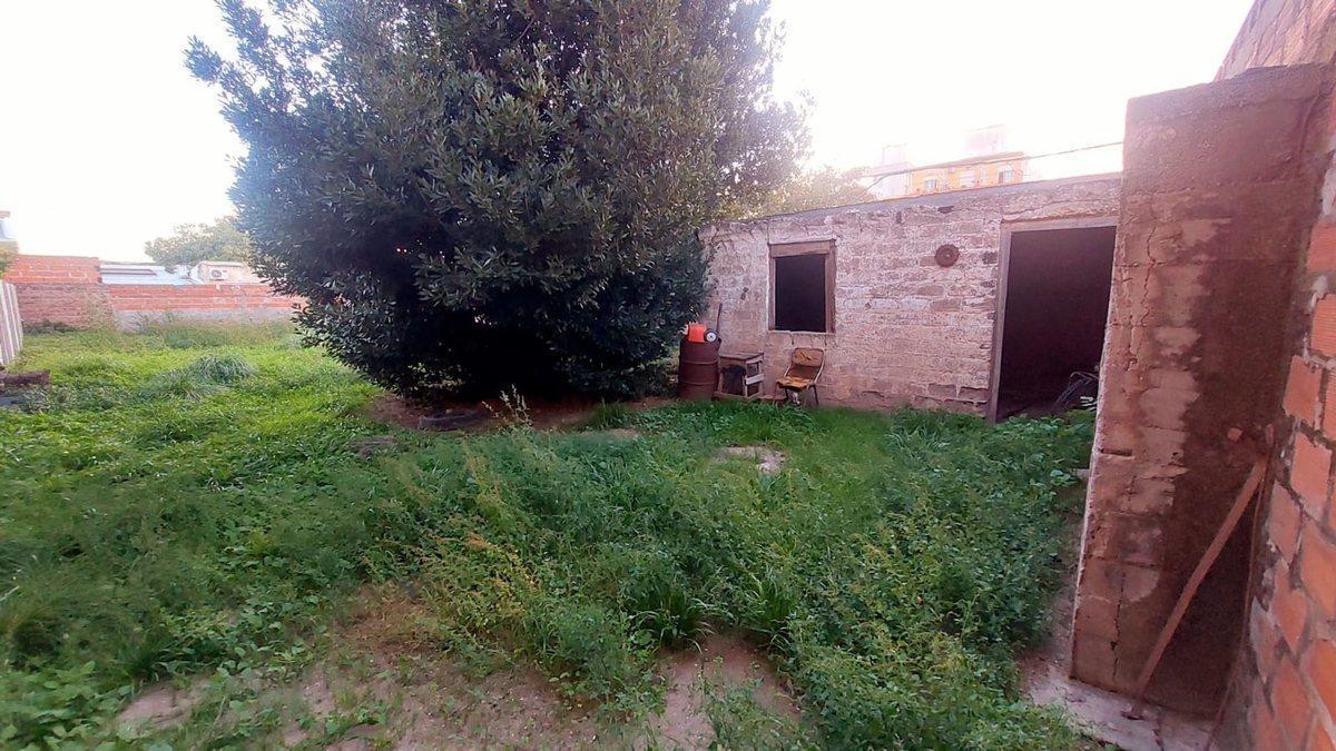 Foto de VENTA LOTE CON CASA A REFACCIONAR, imagen 3