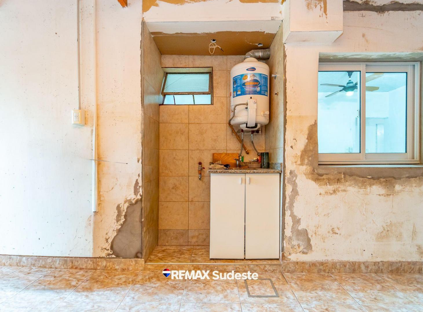 Foto de VENTA DE CASA 3 DORMITORIOS EN GRAL D. CERRI, imagen 2