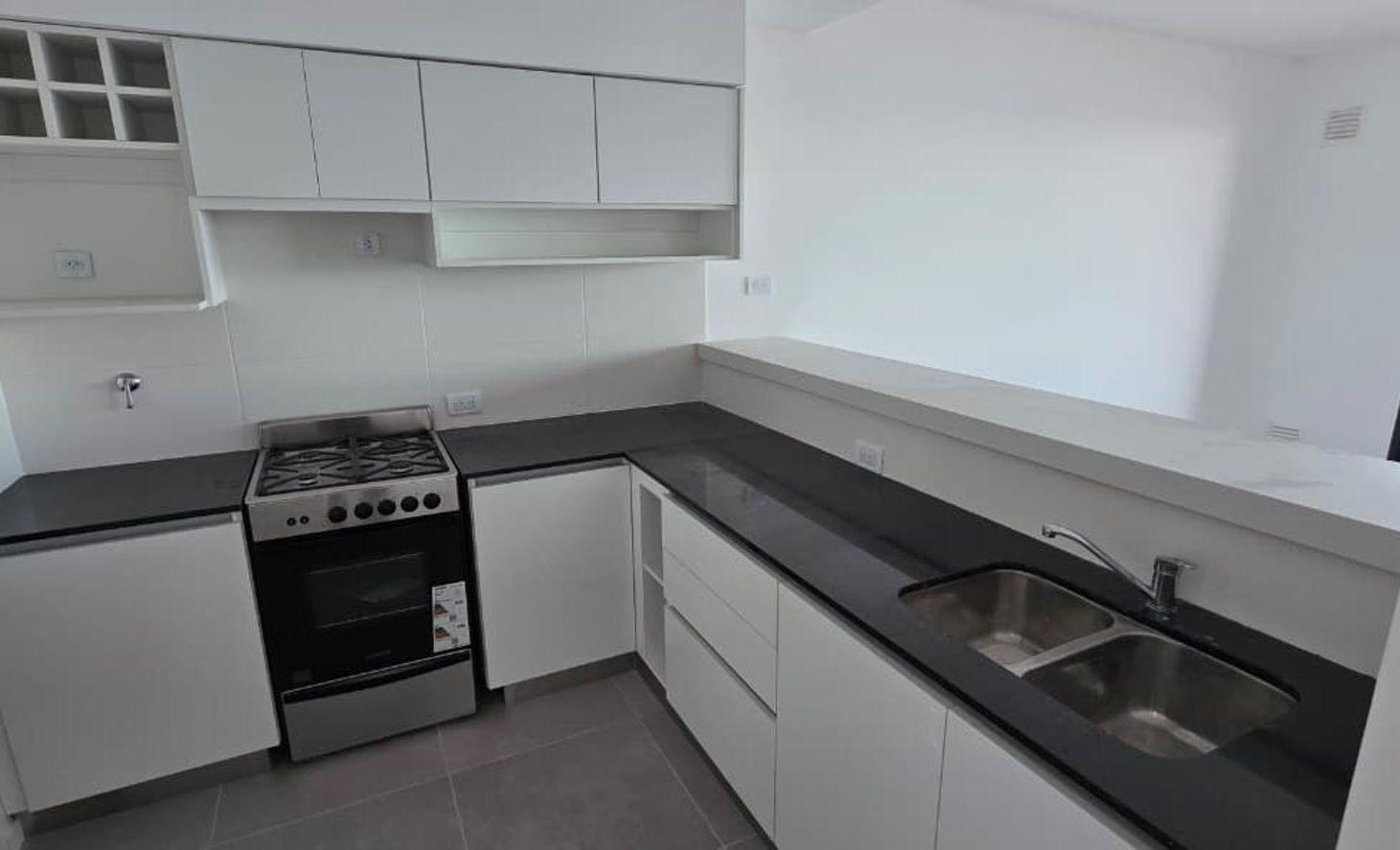 Foto de VENTA SEMIPISO A ESTRENAR FRENTE AL MAR. PISO 7, imagen 3
