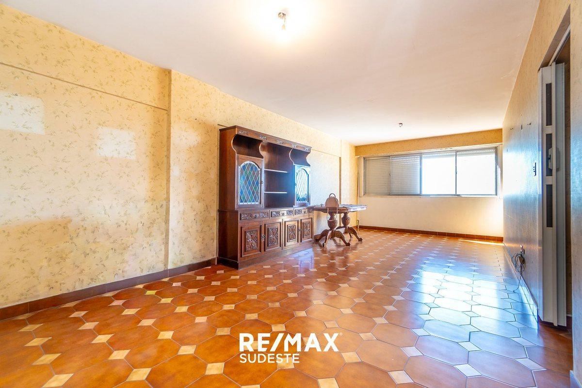 Foto de VENTA- DEPARTAMENTO 3 DORMITORIOS -CENTRO, imagen 3