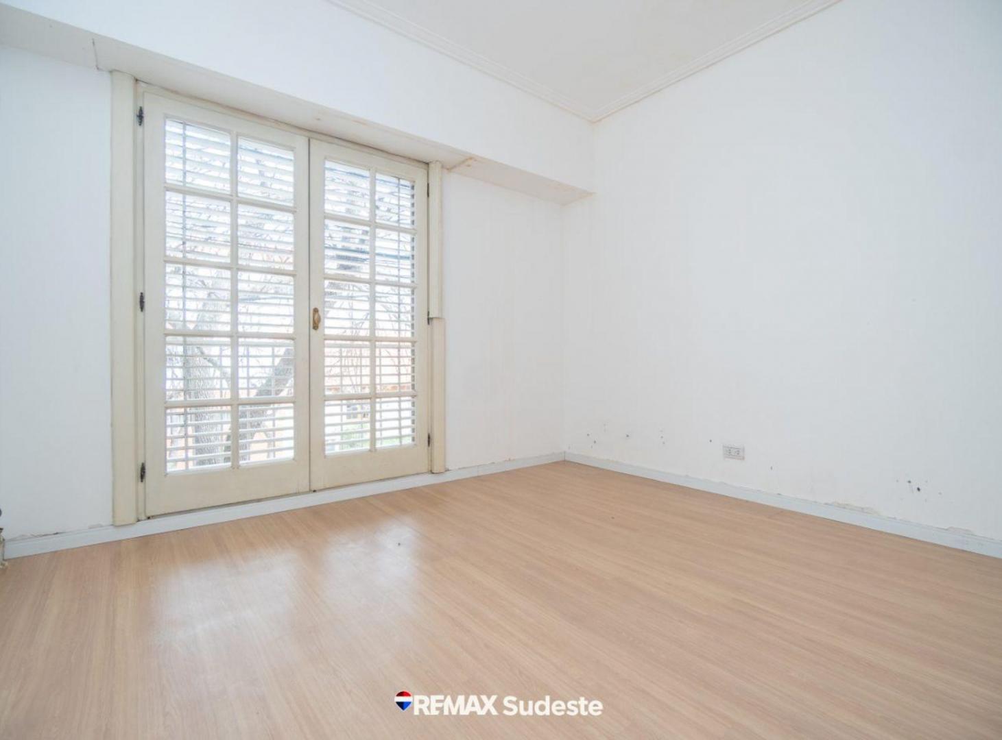Foto de ZAPIOLA 200 CASA EN VENTA, imagen 2