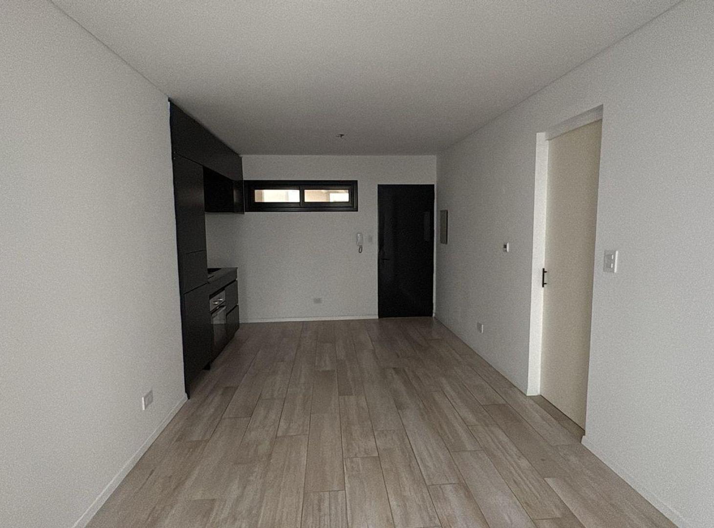 Foto de DPTO A ESTRENAR CON COCHERA Y PILETA, imagen 2