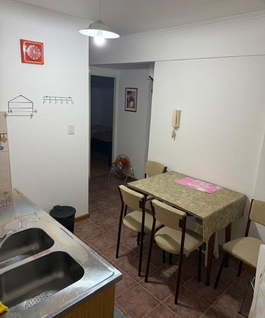 Foto de Venta dpto 2 dormitorios en pleno centro de MH, imagen 5