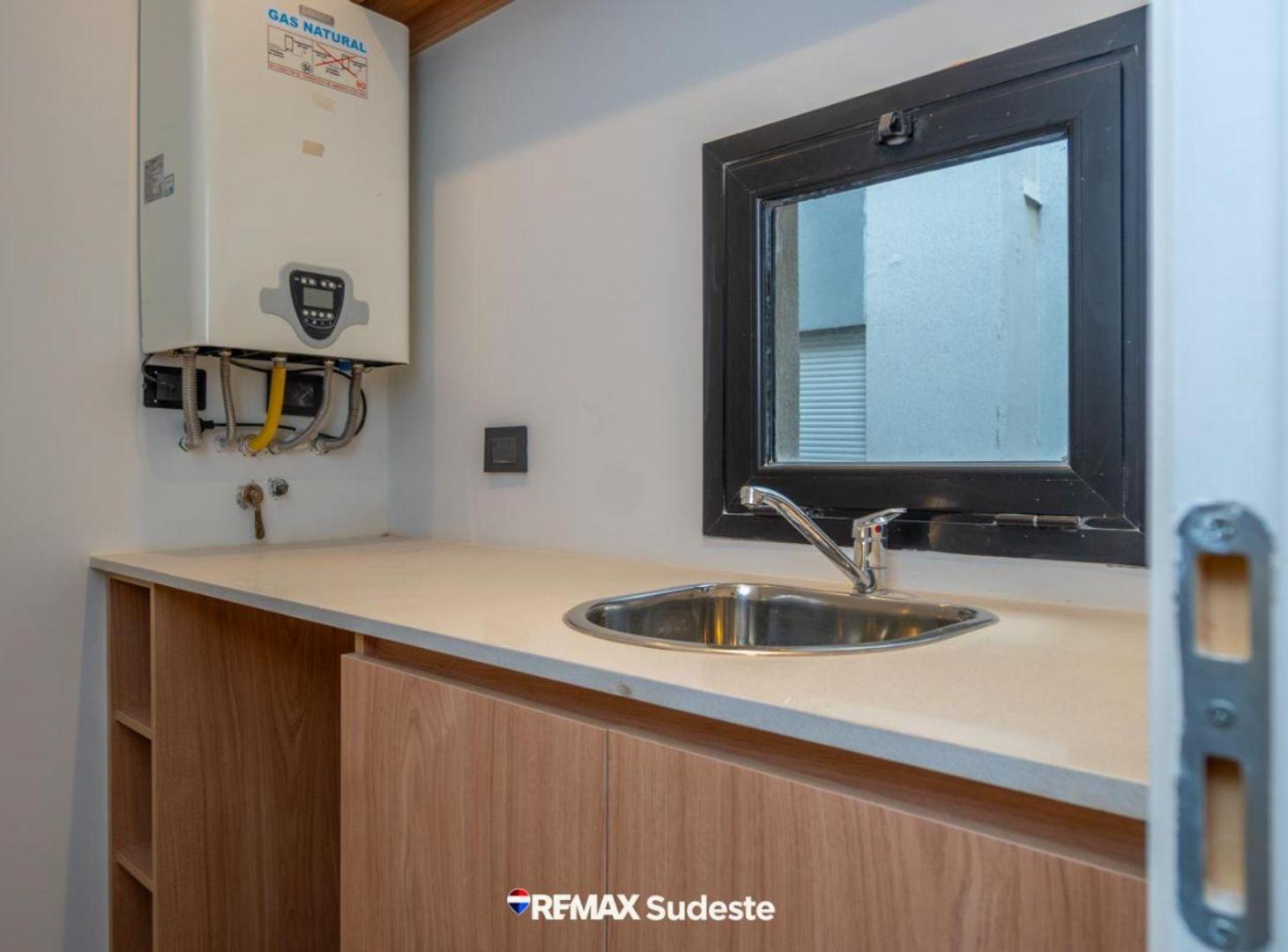 Foto de VENTA SEMIPISO DE 3 AMB A ESTRENAR LAMADRID 500, imagen 3