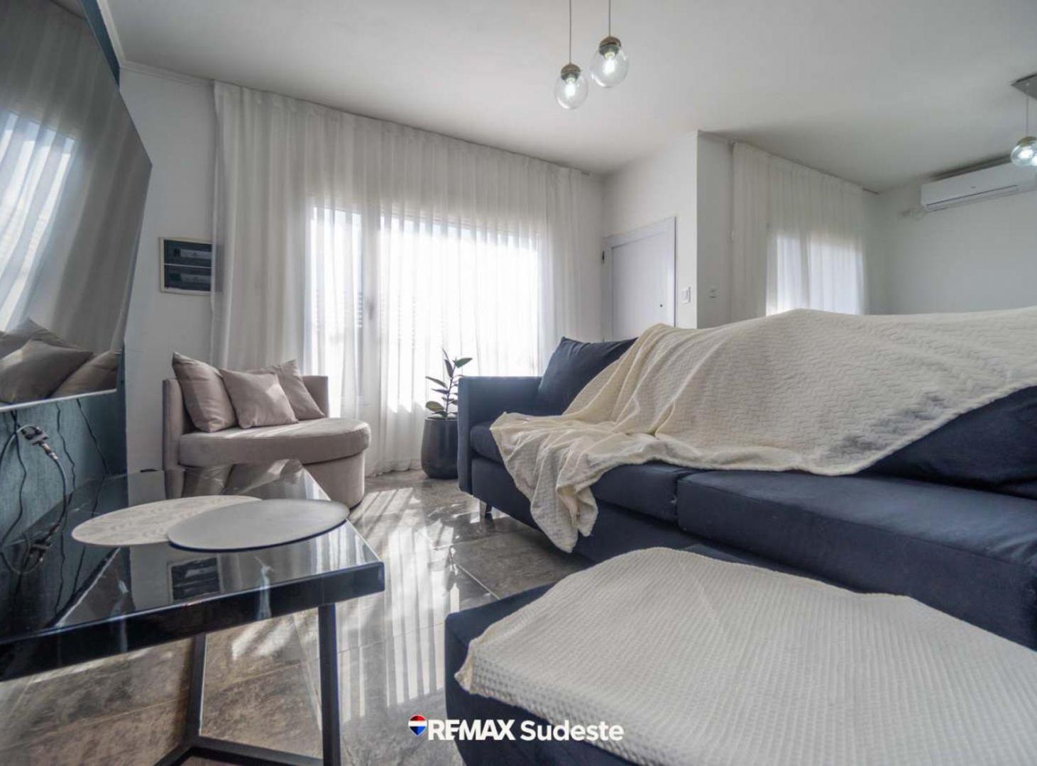Foto de VENTA CASA EN DANIEL CERRI – PRIMERA JUNTA 565, imagen 1