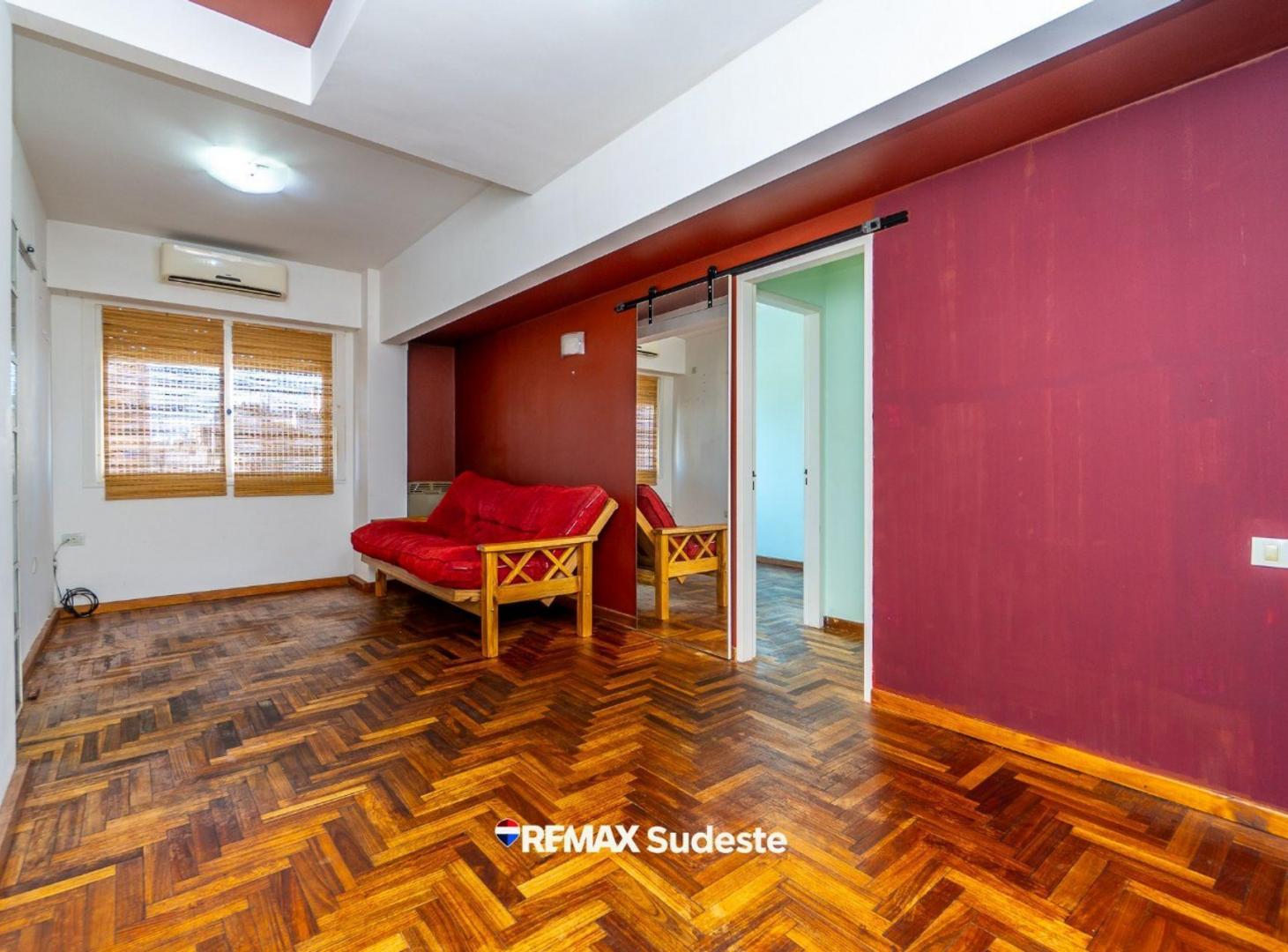 Foto de Venta Departamento de 1 dormitorio – San Martín 58, imagen 2