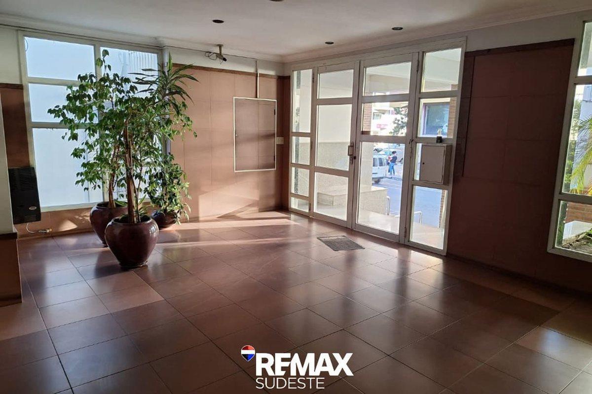 Foto de VENTA DPTO. DE CAT. 2 DORM. 2 B. 2 COCH. CENTRO, imagen 5