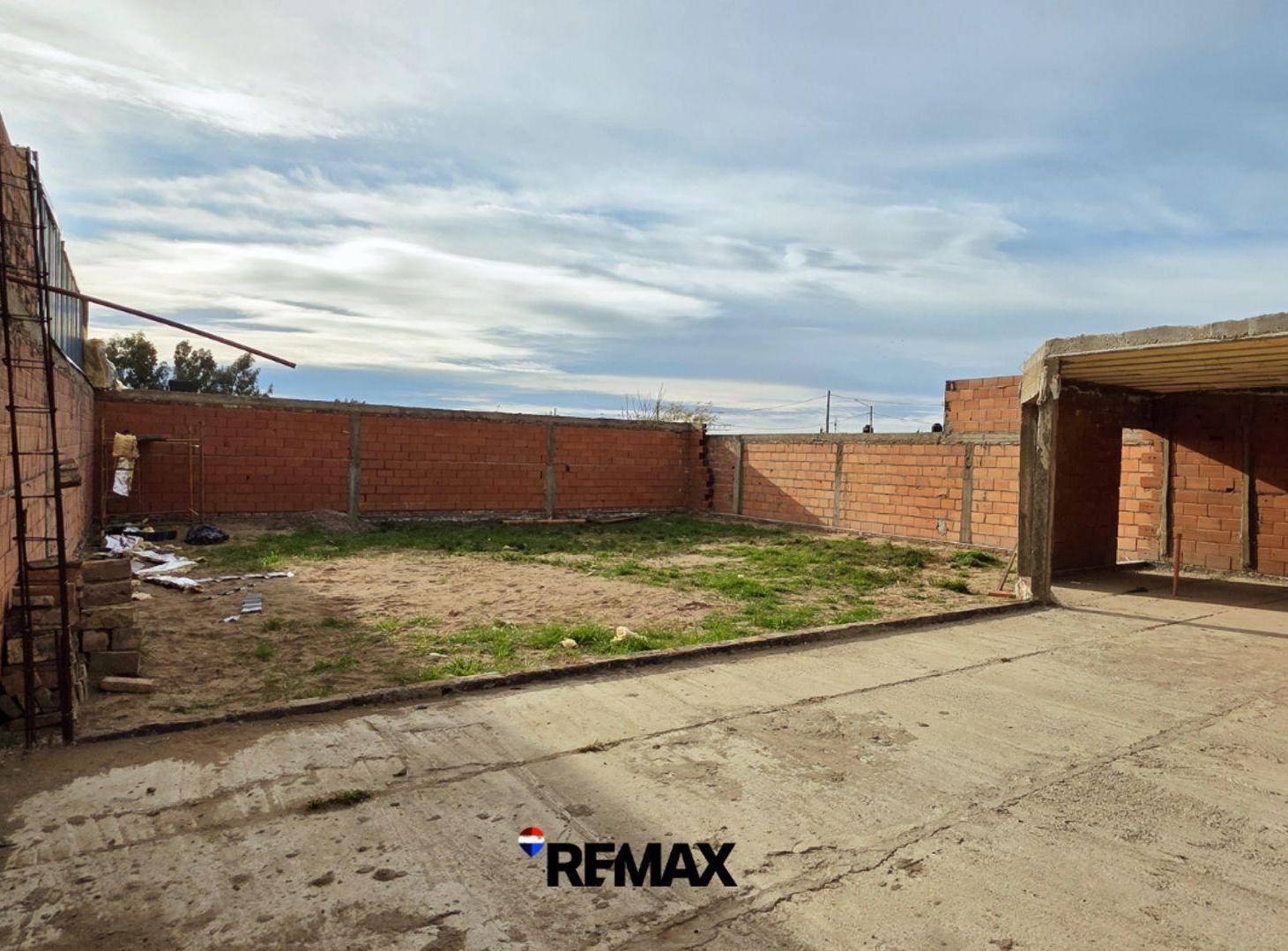 Foto de VENTA | LOTE CON CONSTRUCCIÓN | ANGEL BRUNEL 1768, imagen 3