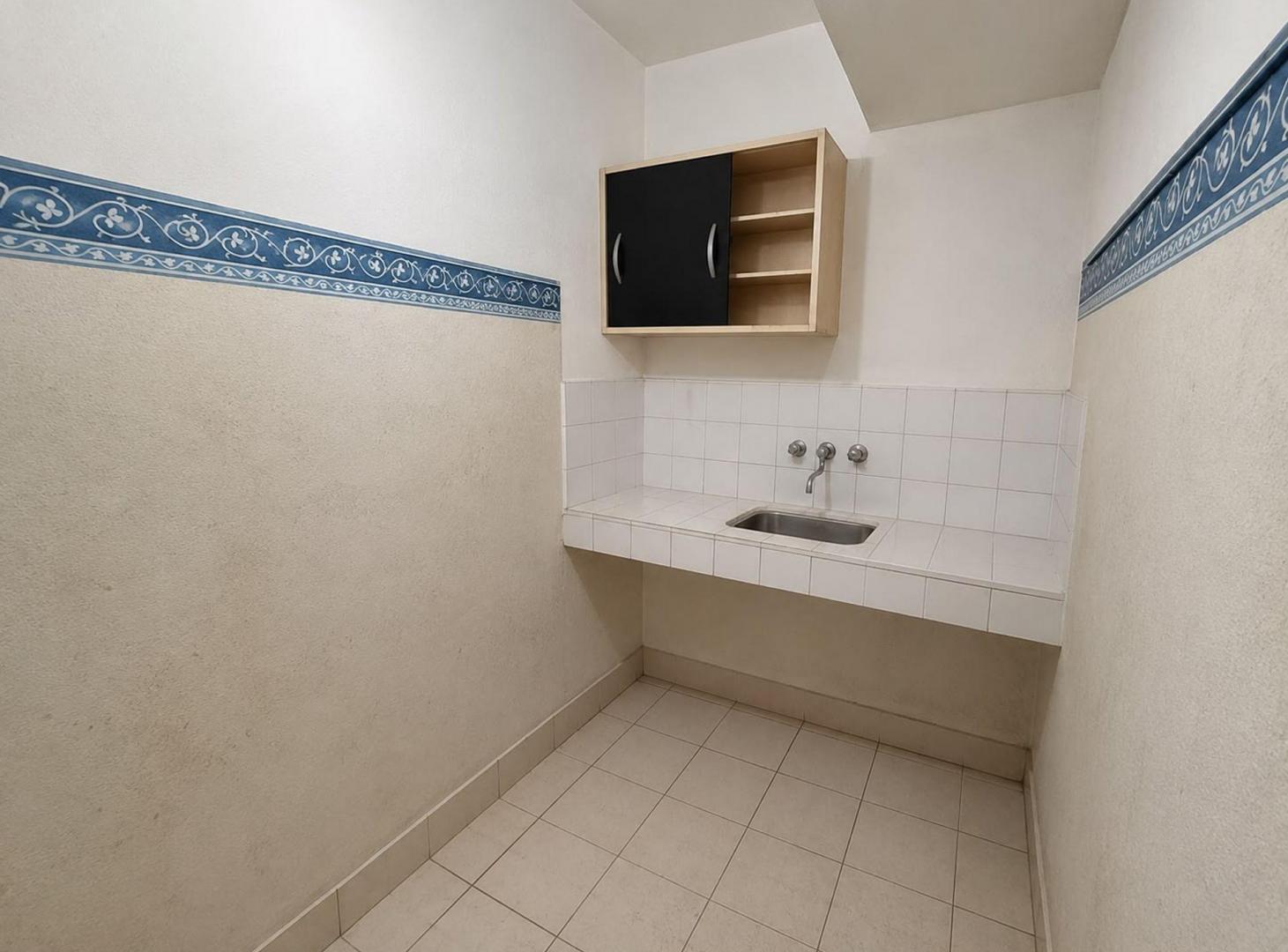 Foto de LOCAL EN VENTA GENERAL PAZ 76, imagen 5
