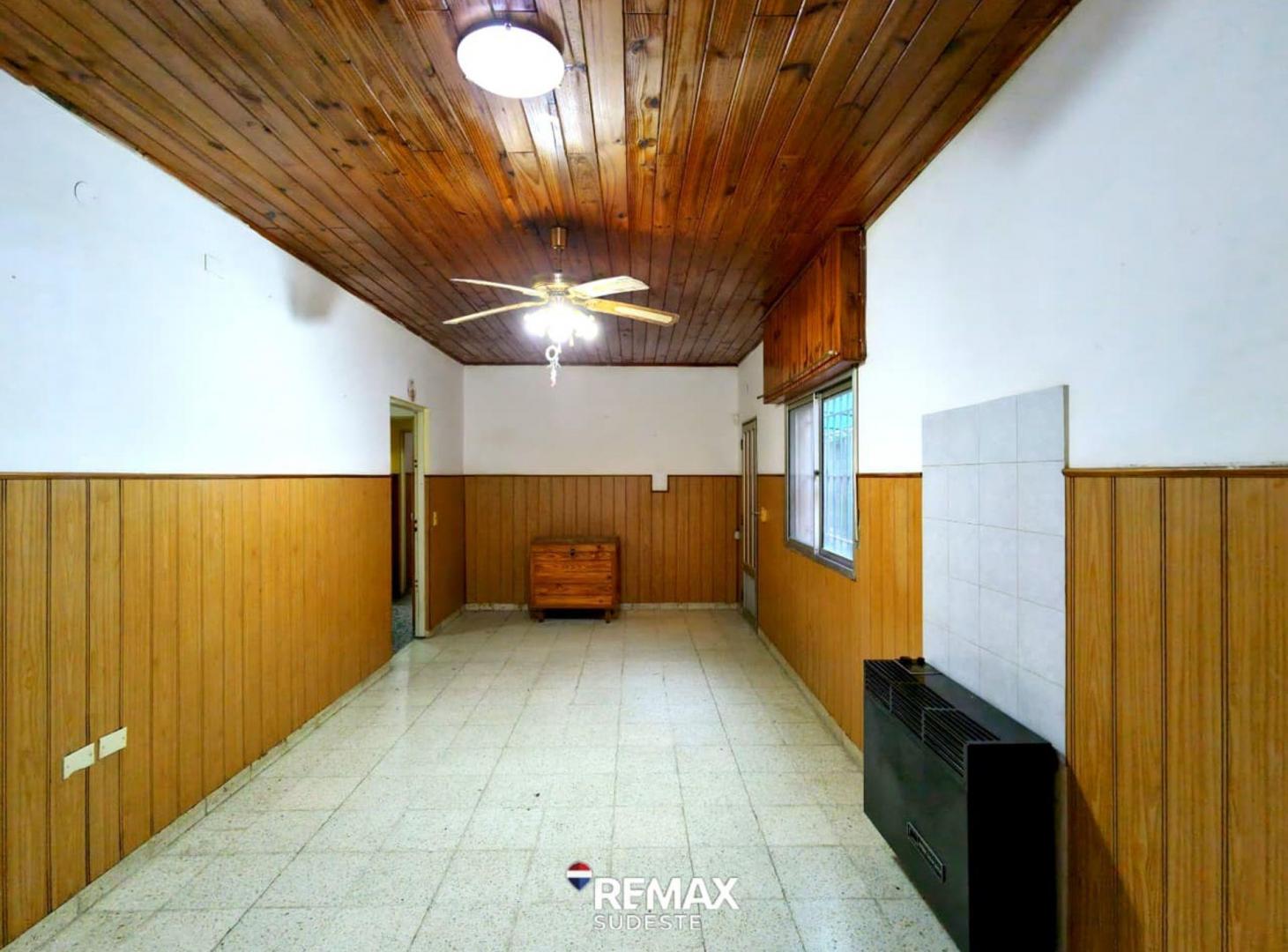 Foto de CASA EN VENTA CON AMPLIO PATIO Y GARAGE, imagen 4