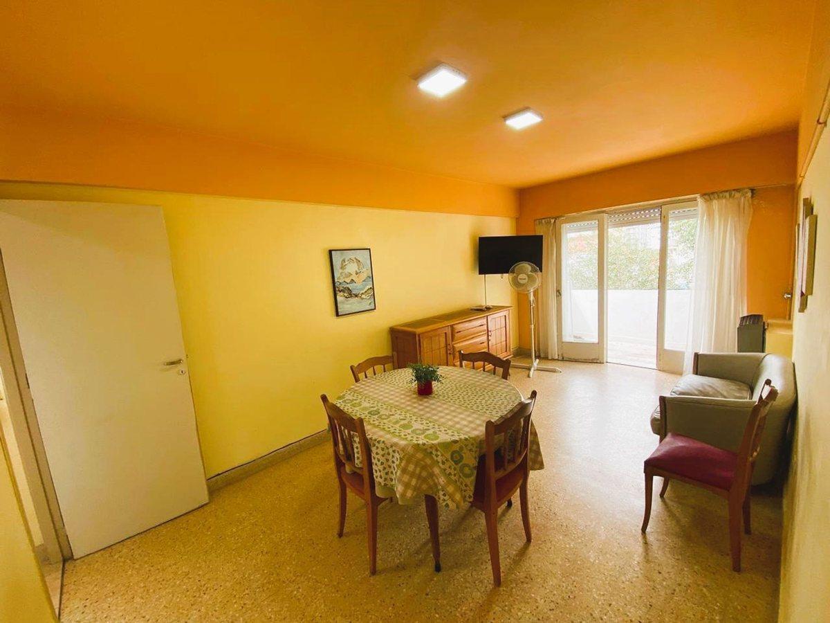 Foto de VENTA DEPARTAMENTO CENTRO MONTE HERMOSO 2 DORMI, imagen 2