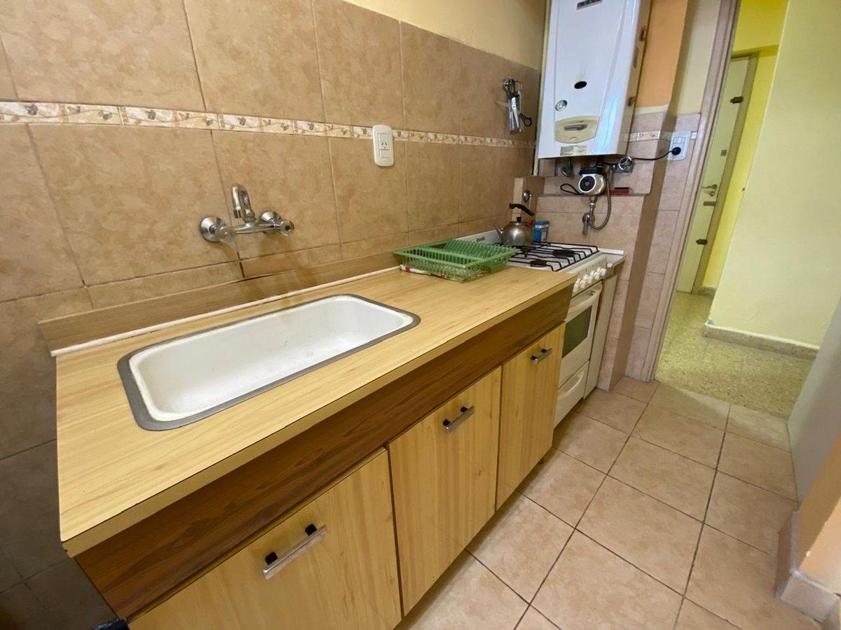 Foto de VENTA DEPARTAMENTO CENTRO MONTE HERMOSO 2 DORMI, imagen 1