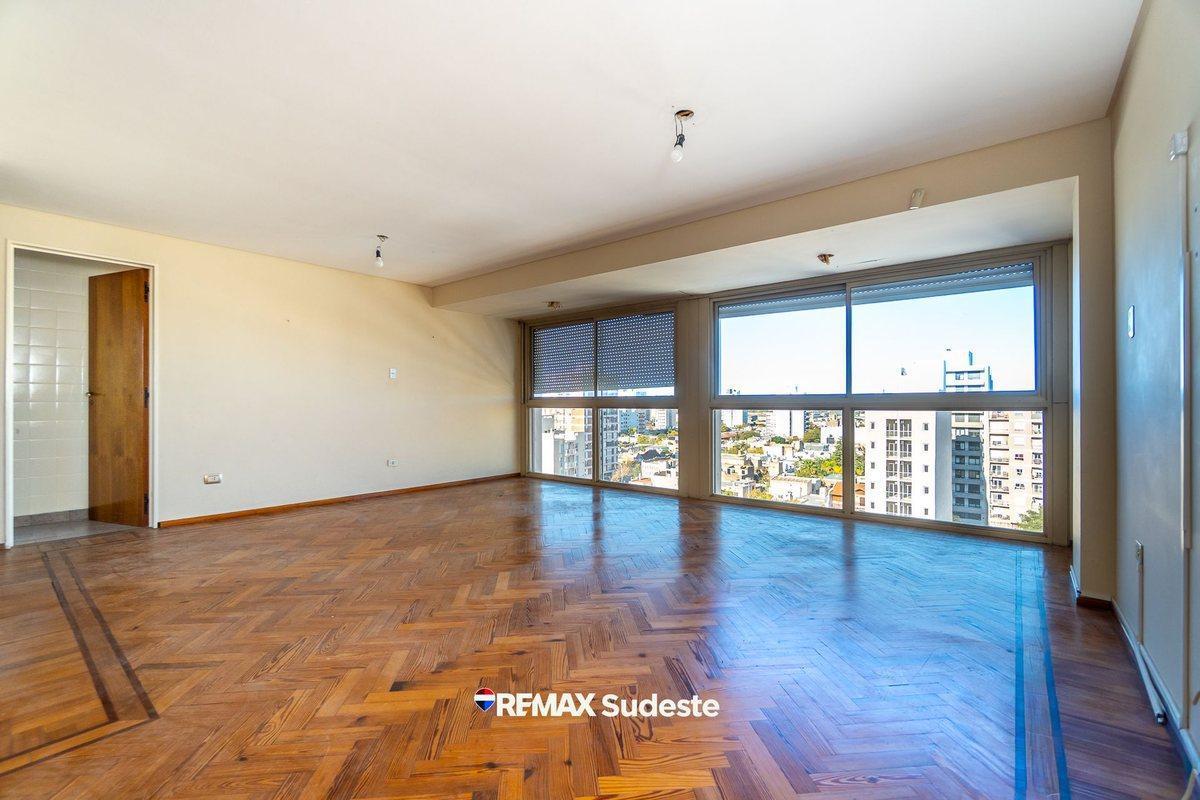 Foto de VENTA SEMIPISO DE DOS PLANTAS CENTRO APTO CREDITO, imagen 1