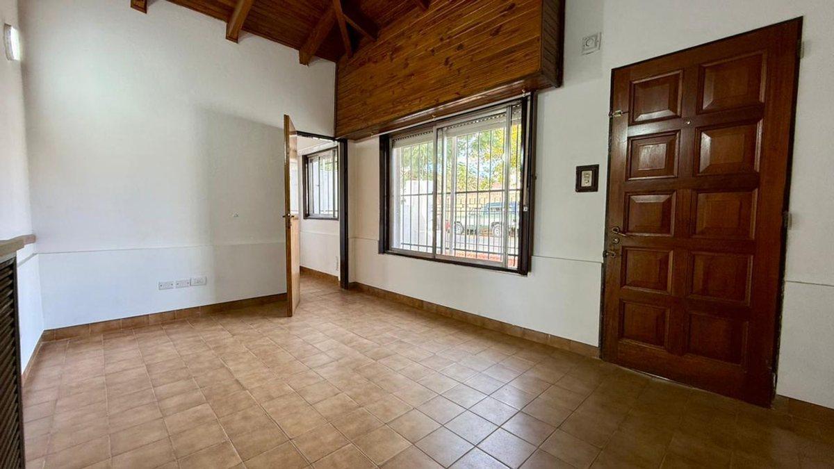 Foto de PH EN VENTA 3 AMBIENTES EN BARRIO PEDRO PICO, imagen 1
