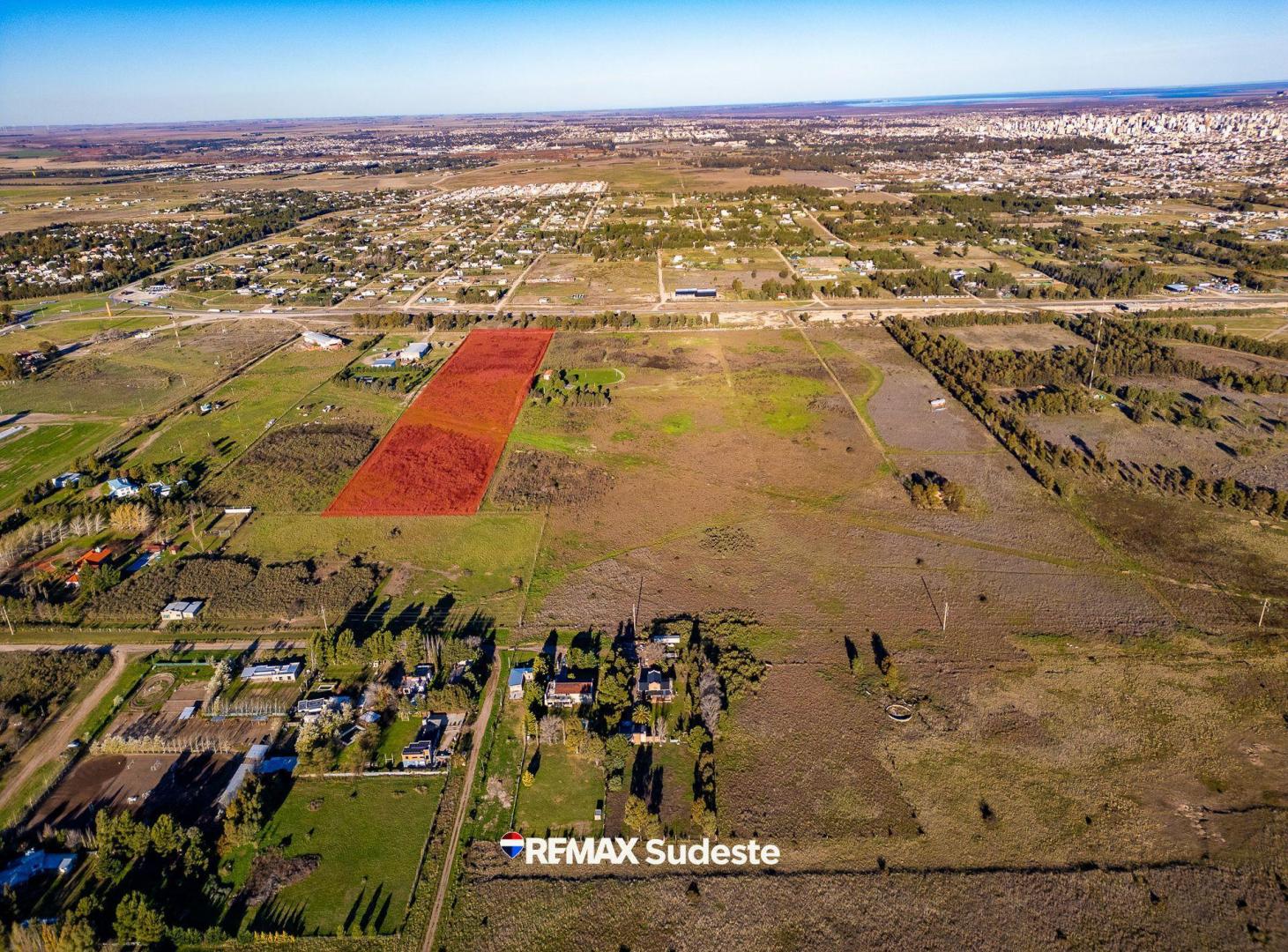 Foto de LOTE EN VENTA SOBR CAMINO PARQUE SESQUICENTENARIO, imagen 2