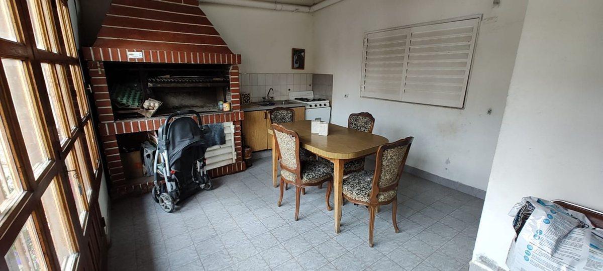 Foto de CASA EN VENTA - 3 dorm - Garage - Patio - Quincho, imagen 5