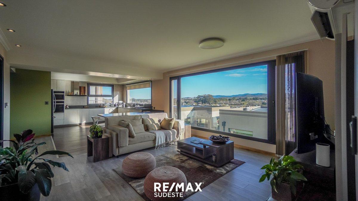 Foto de VENTA PROPIEDAD EXCLUSIVA EN SIERRA DE LA VENTANA, imagen 1