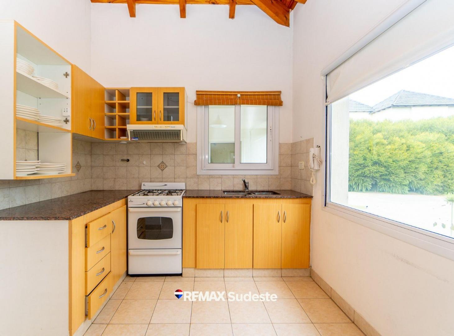 Foto de CASA BOSQUE ALTO 1.356m2 LOTE apta CREDITO, imagen 1