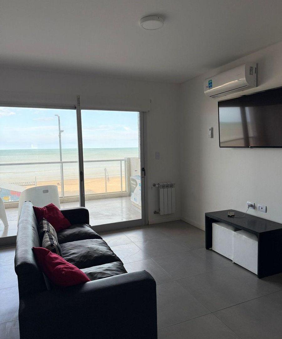 Foto de SEMIPISO EN VENTA FRENTE AL MAR EN MONTE HERMOSO, imagen 5