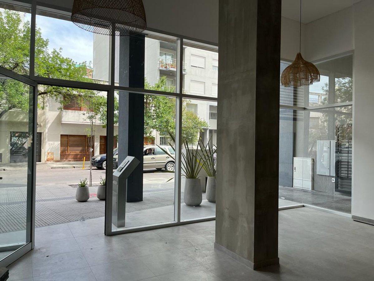 Foto de VENTA DPTO 1 DORMITOR EN 19 DE MAYO 227 CON BALCON, imagen 4