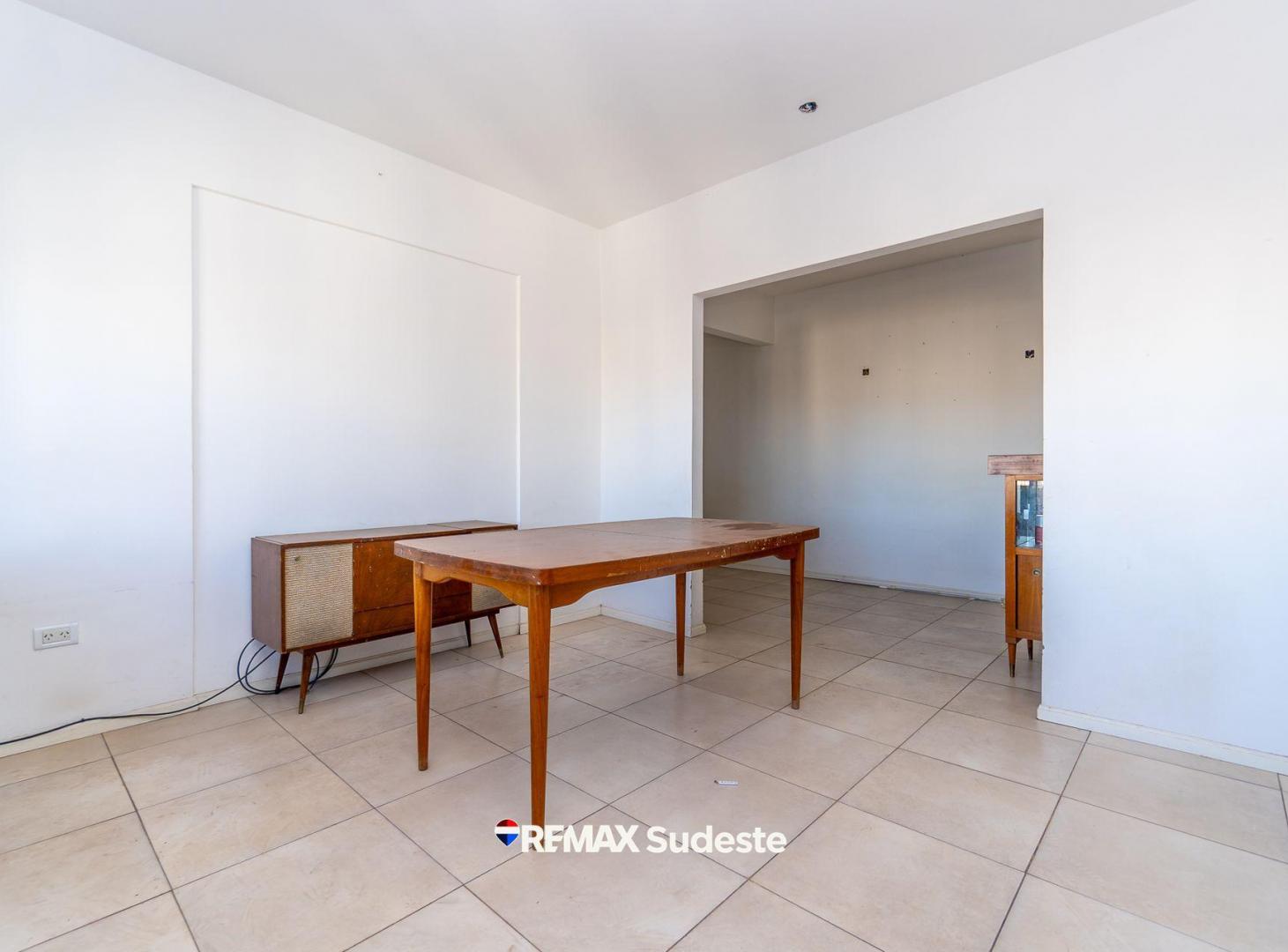 Foto de Venta departamento 2 dormitorios pleno centro, imagen 1