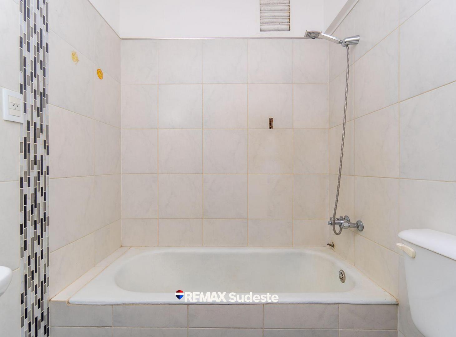 Foto de Venta departamento 2 dormitorios pleno centro, imagen 4