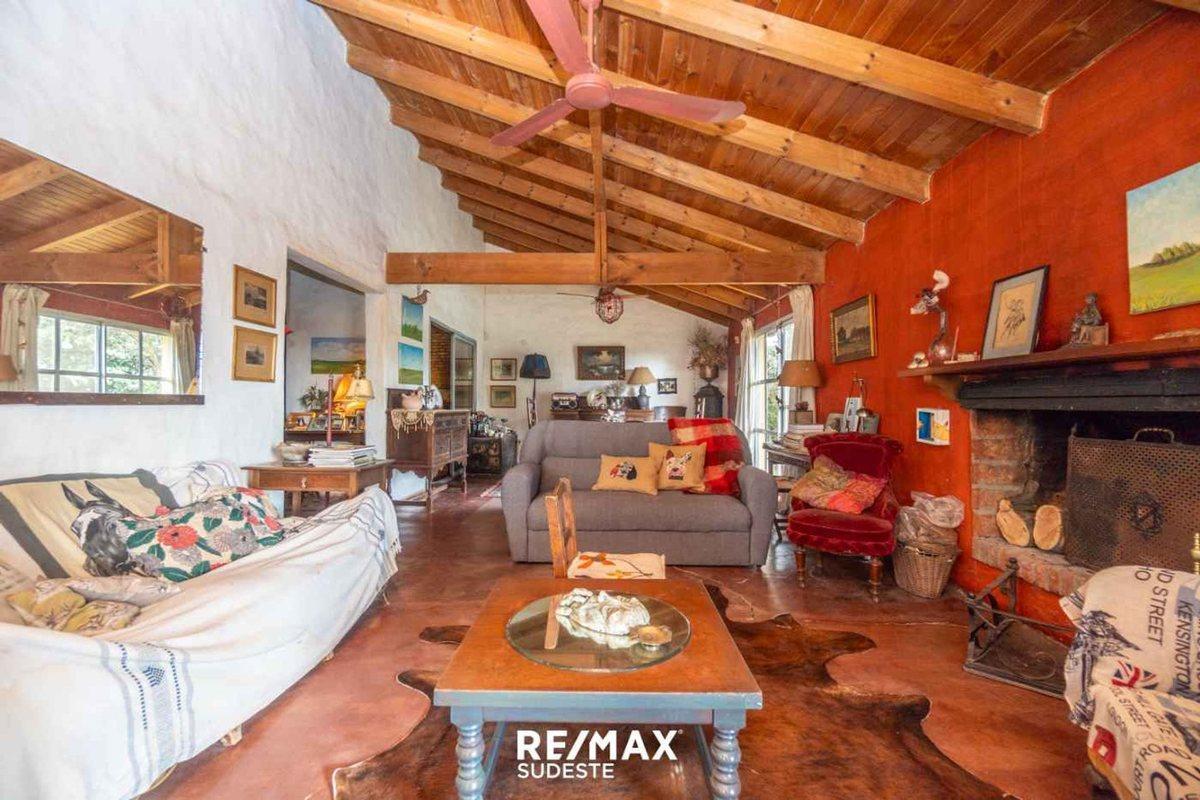 Foto de VENTA CASA ALTOS DE PALIHUE, imagen 1