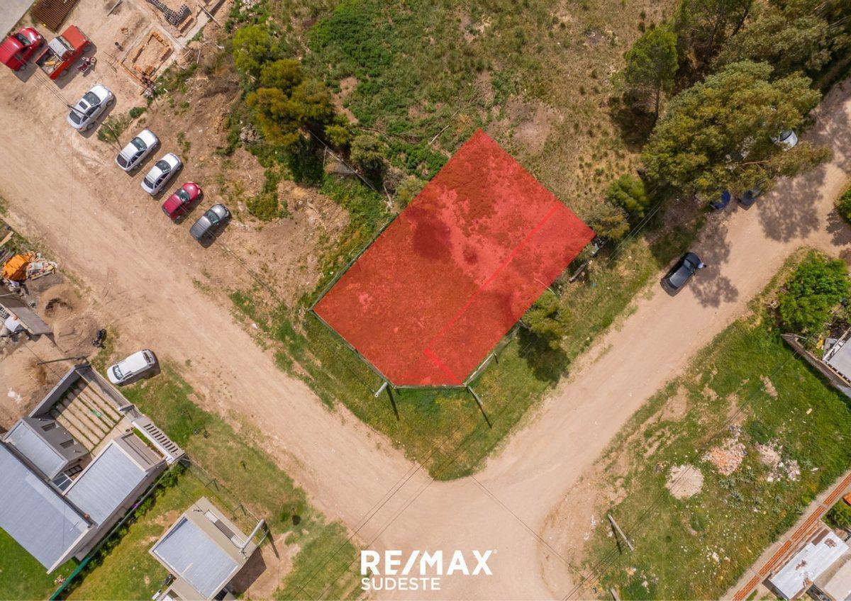 Foto de LOTE ESQUINA. 14.5 mts X 24.5 mts PANAMA Y BONNAT, imagen 1