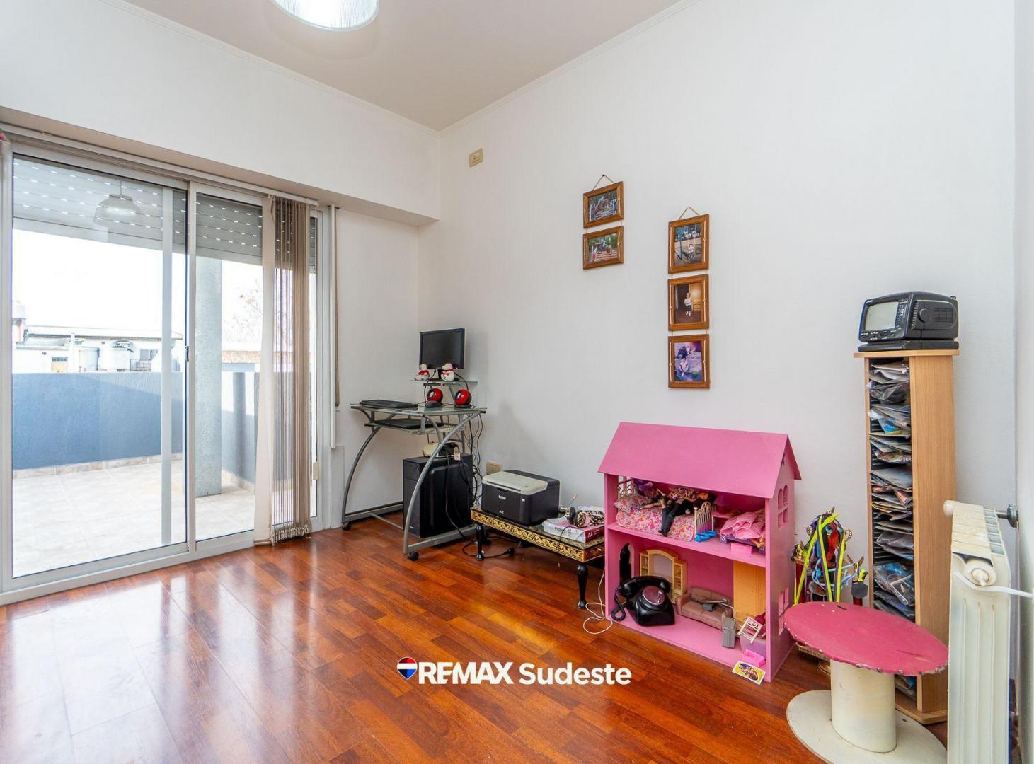 Foto de VENTA/PERMUTA CASA 5 DORMI-B S.MARTIN-APTA CREDIT0, imagen 5