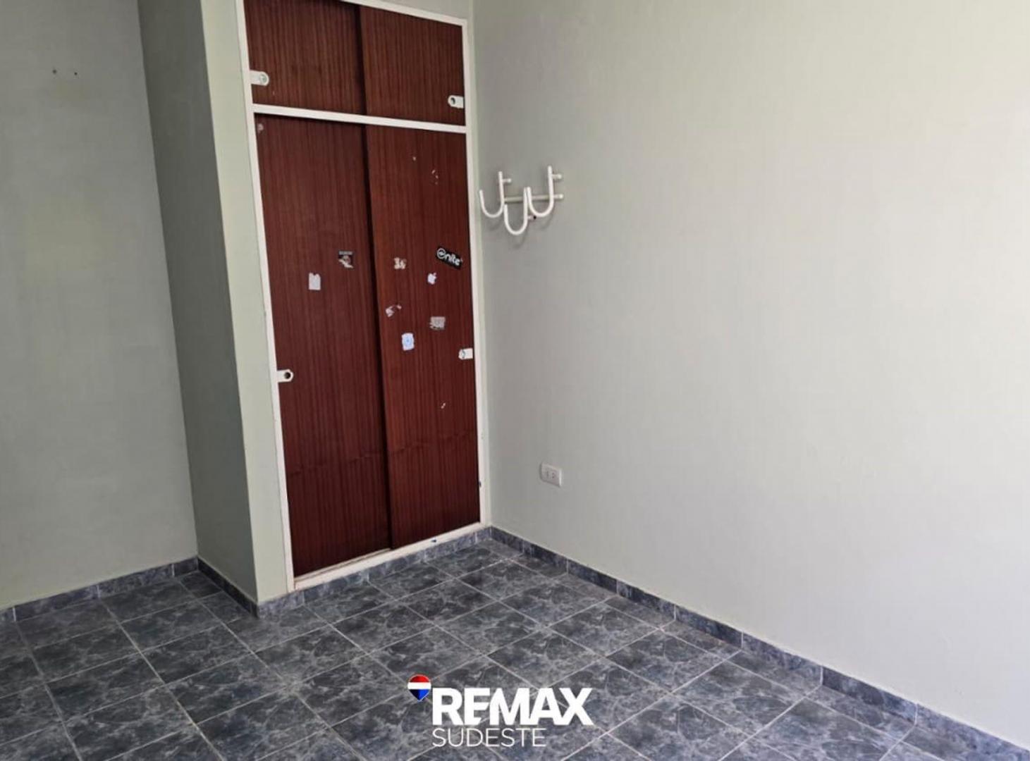 Foto de VENTA CASA DE 2 DORMIS C/ GALPON Bo. SAN CAYETANO, imagen 1