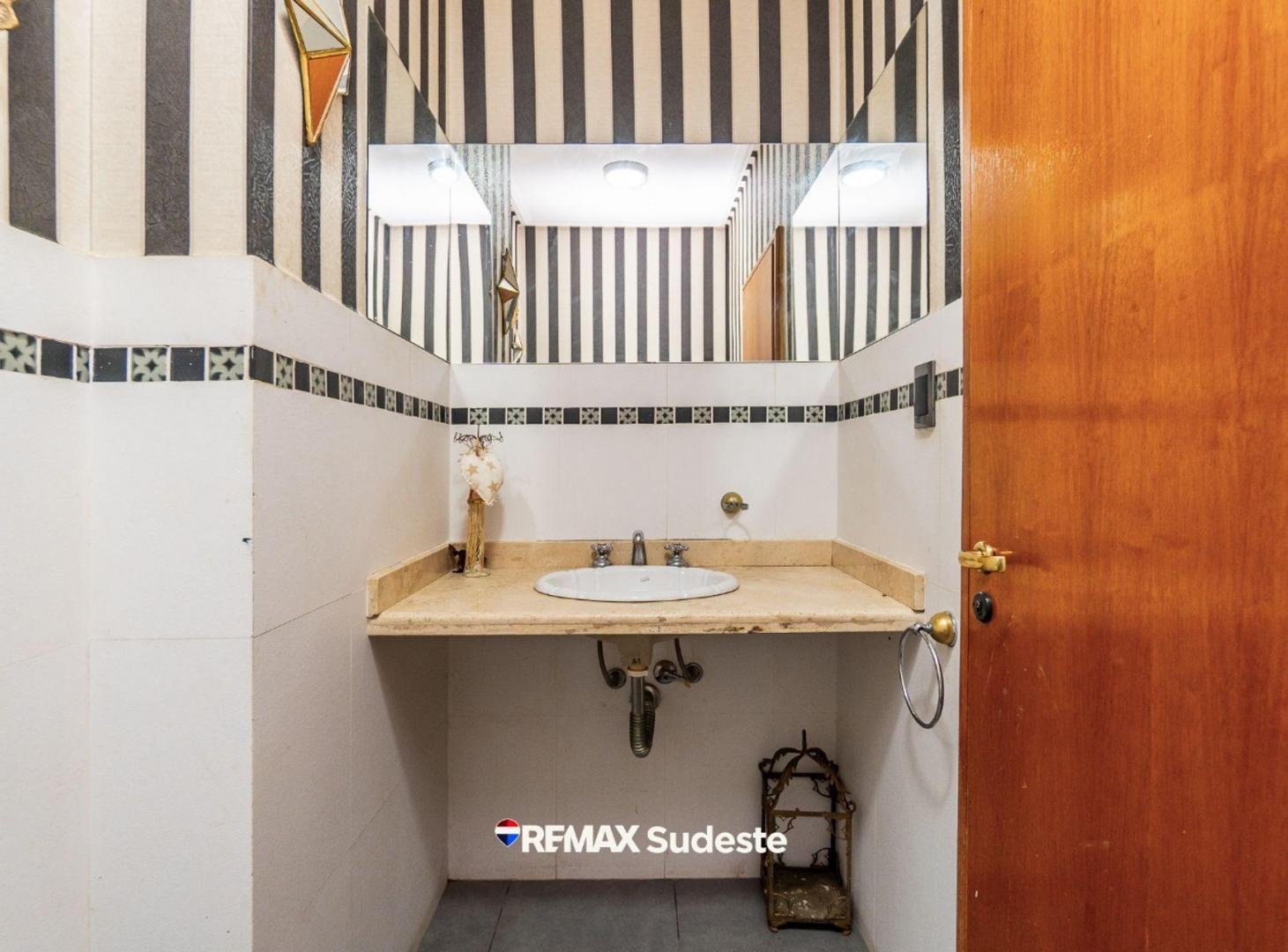 Foto de Oportunidad de gran lote y casa en Bosque Alto, imagen 4