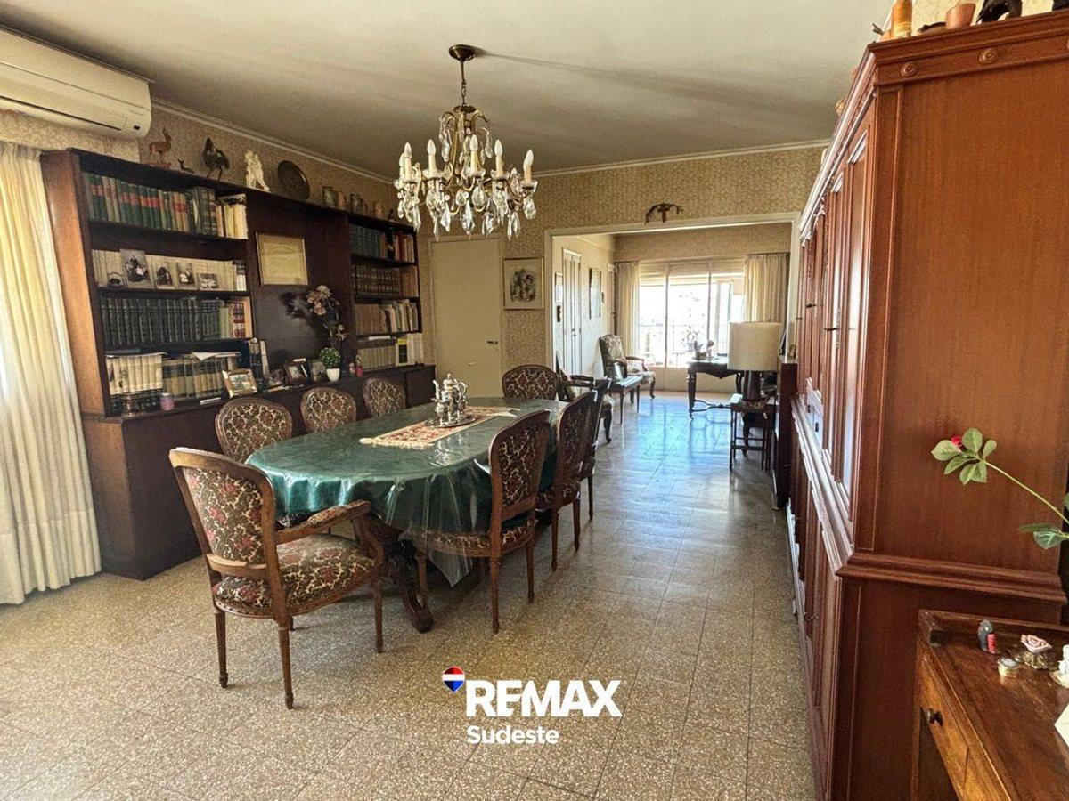 Foto de Venta Departamento 2 Dormitorios + 1 de Servicio, imagen 2
