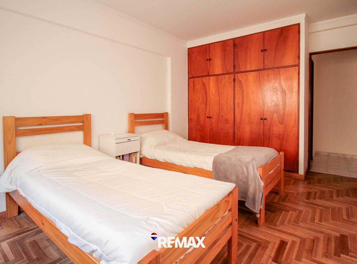 Foto de VENTA Departamento de 1 dormitorio con Cochera, imagen 1